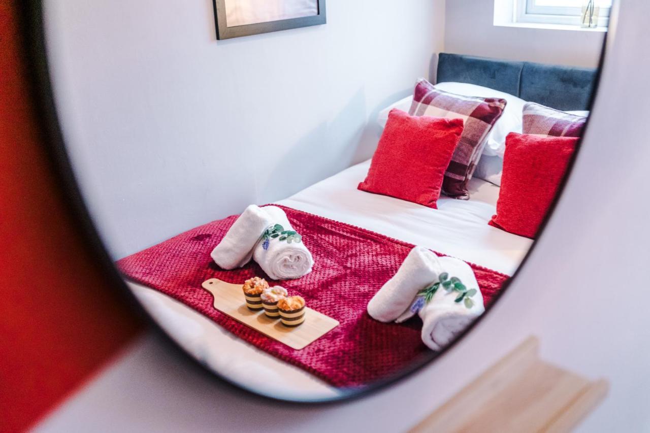 Chester City Centre Haven: Cozy 2-Bed Home for 6 Exterior photo