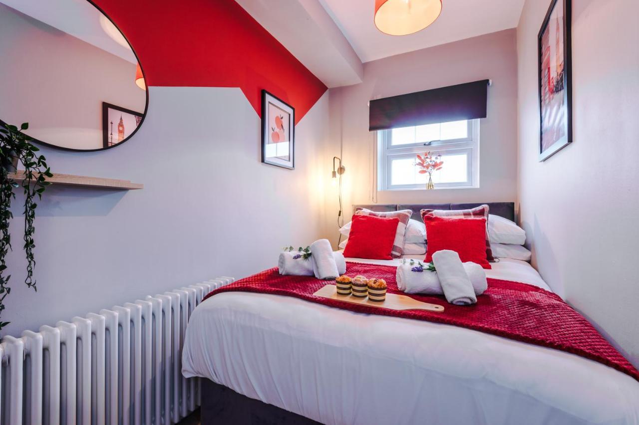 Chester City Centre Haven: Cozy 2-Bed Home for 6 Exterior photo